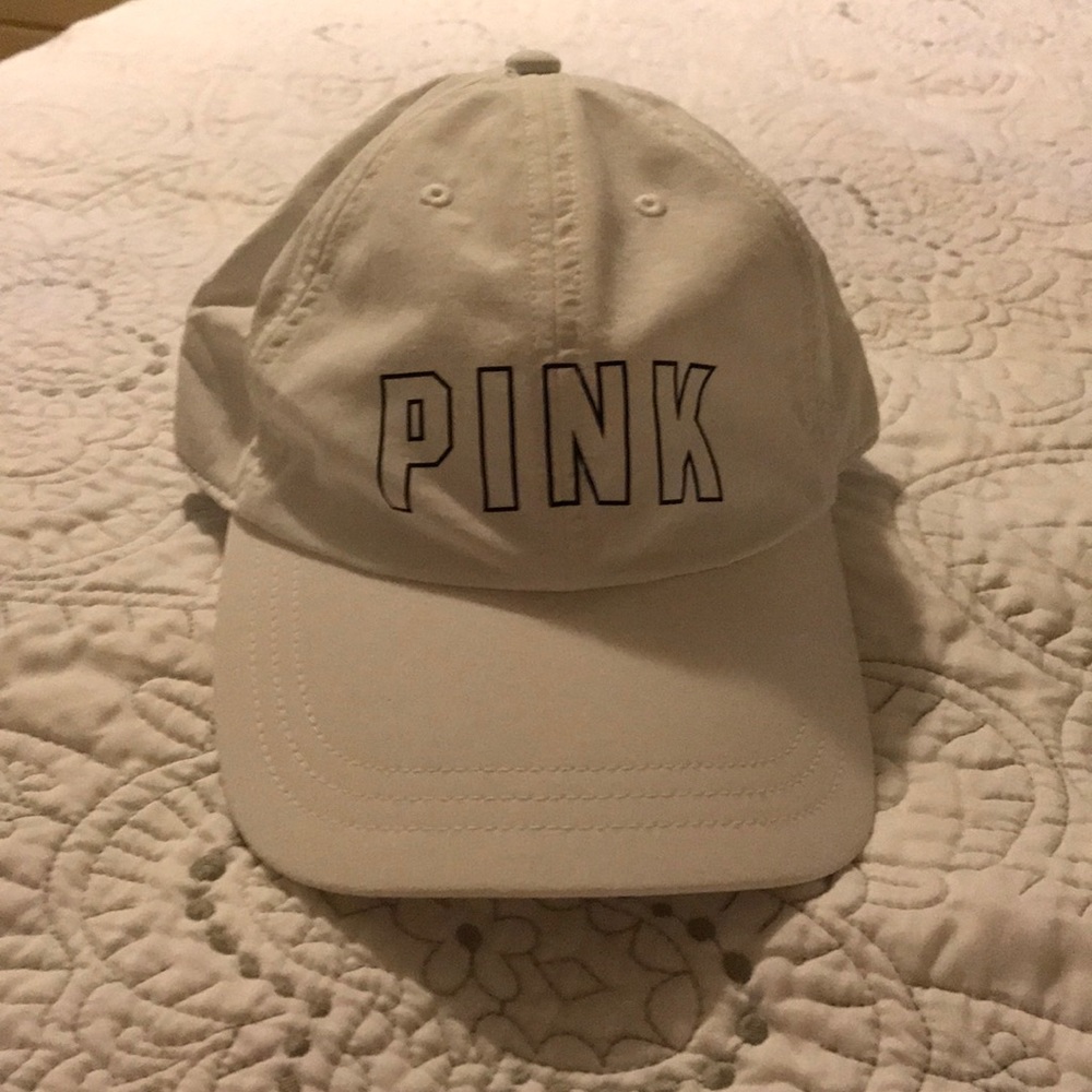 Victoria’s Secret Pink soft adjustable sports hat